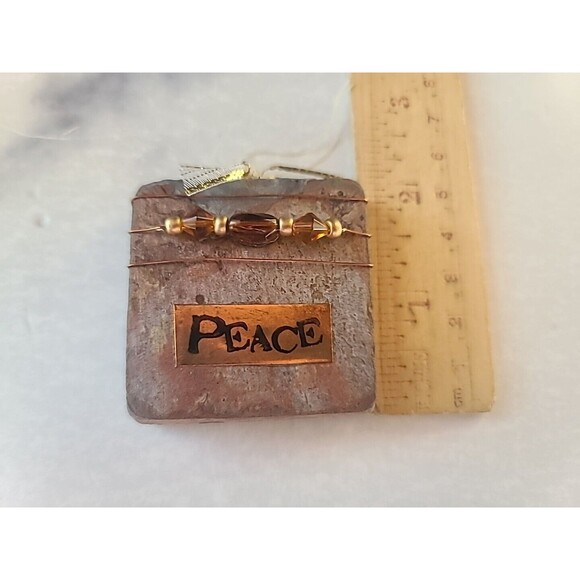 Inspirations Of Faith Handcrafted Home Decor Ornament 2010 - Picture 4 of 10